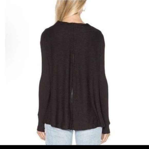🧭We The Free/Free People Black Keyhole In Back Top - Picture 7 of 14